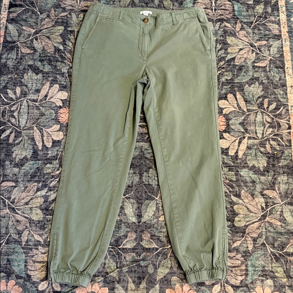 J. Jill Chino Light Arugula Joggers Women's Olive Green Ancle ZipperSize 8
